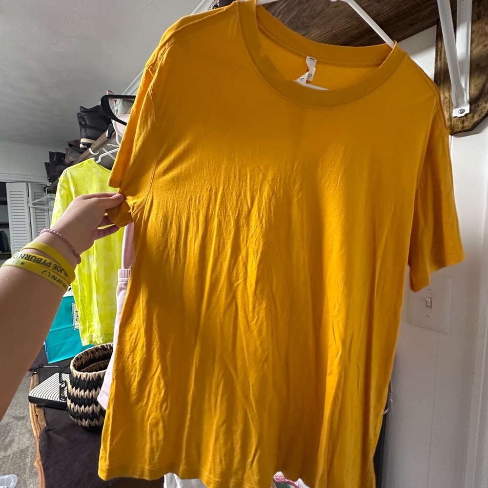 Lululemon Orange T-Shirt